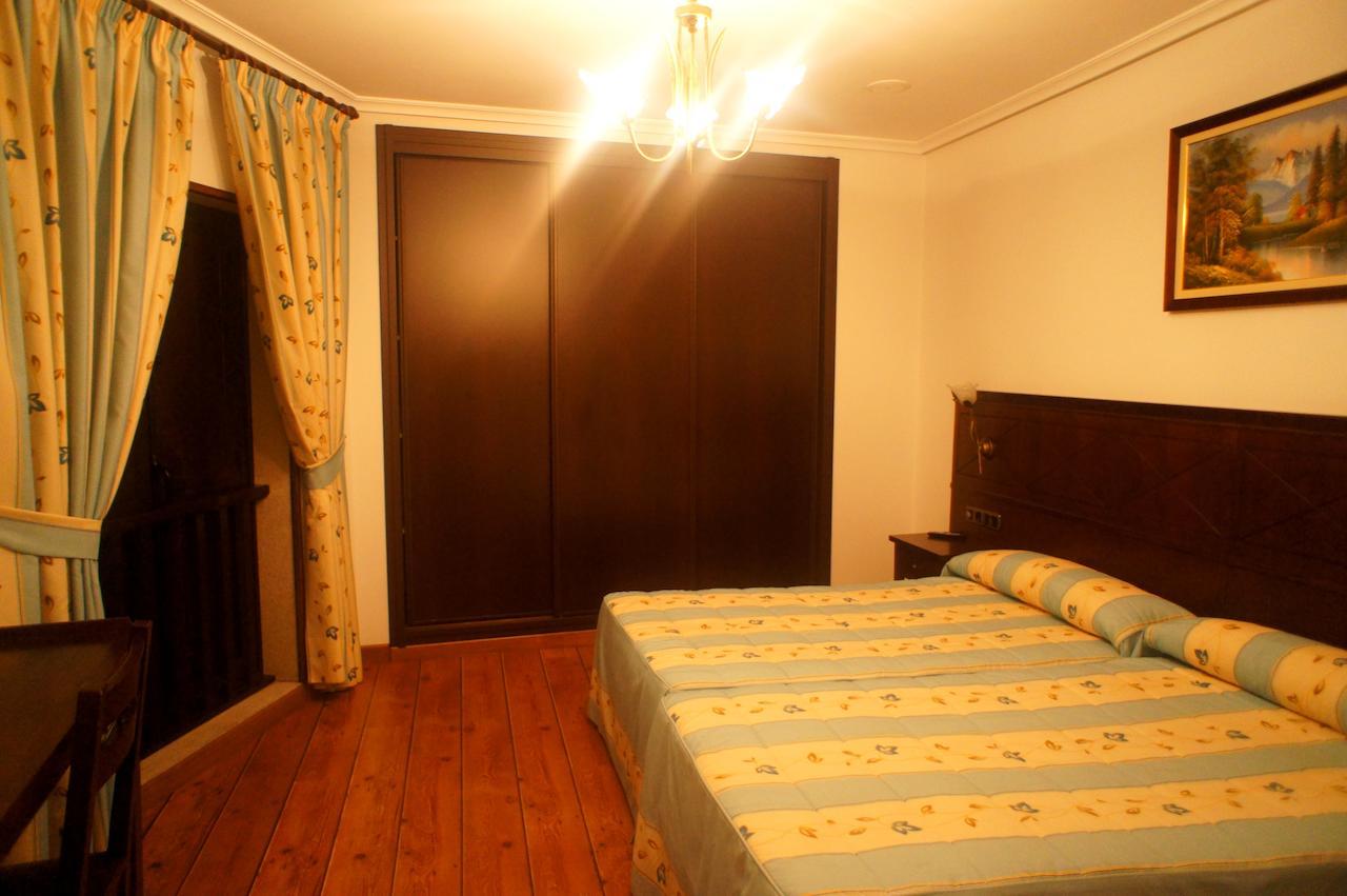 Hotel Mirador Da Ribeira Viana do Bolo Zimmer foto