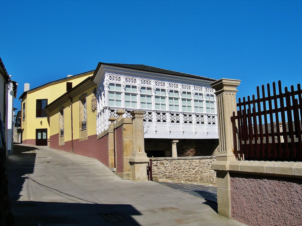 Hotel Mirador Da Ribeira Viana do Bolo Exterior foto